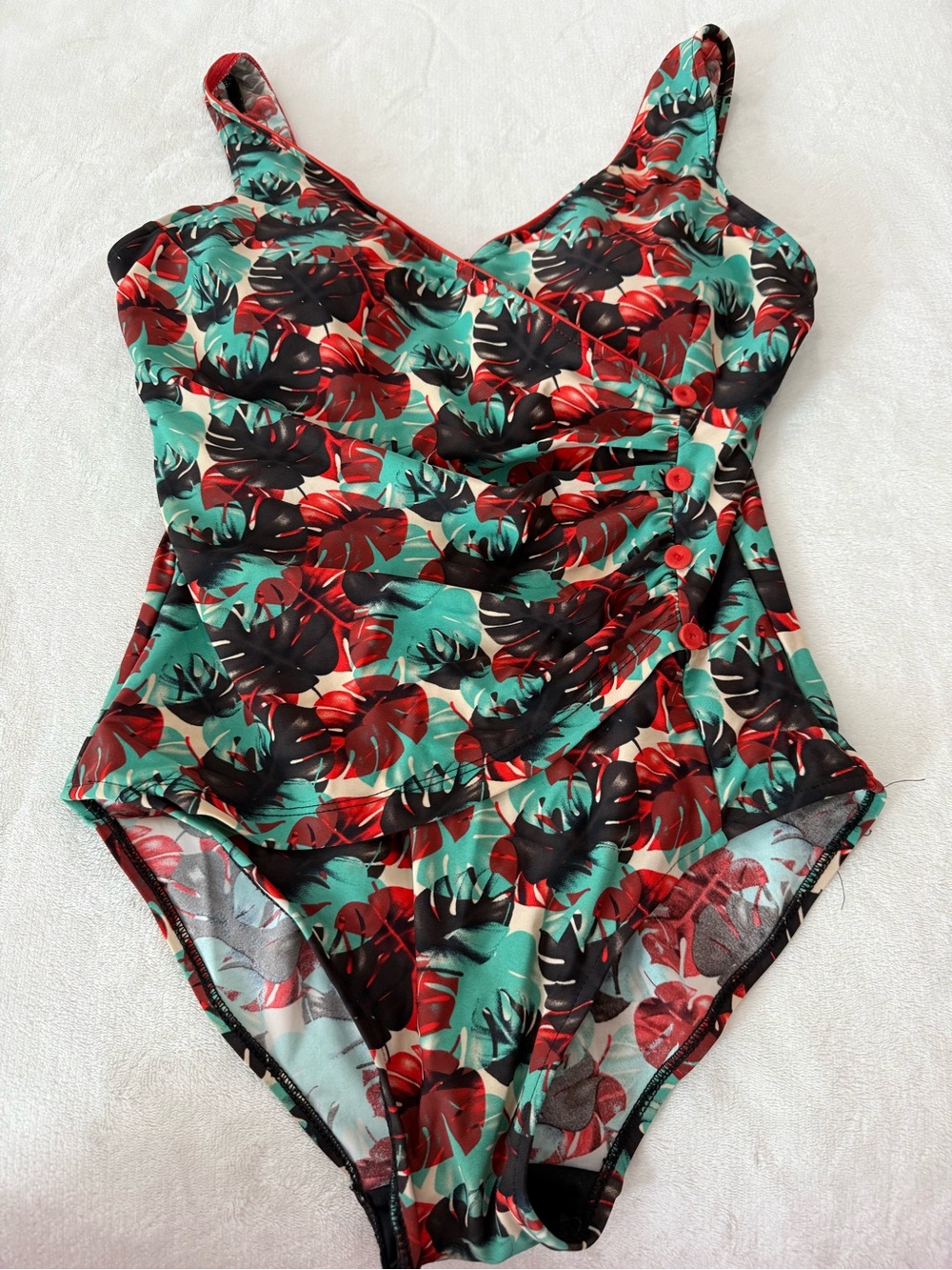 Beach Bash One piece swim suit red, brown & teal women's sz Medium E26